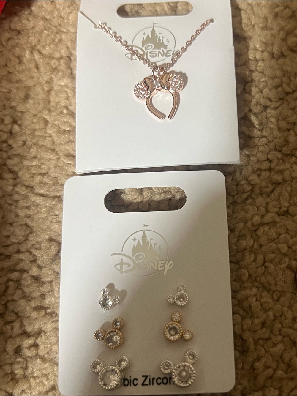Disney Rose Gold Minnie Mouse Heart Necklace with Sparkling Stud Earring Set